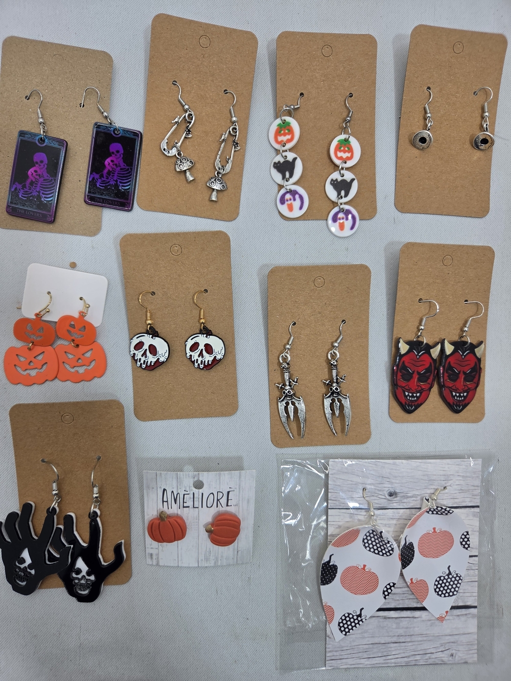 🎃 11-piece Spooky Season Statement Earring Lot! 👻